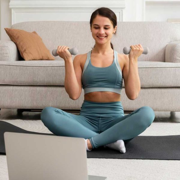 woman-doing-her-workout-home